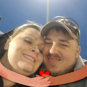 Meet your Posher, Adam